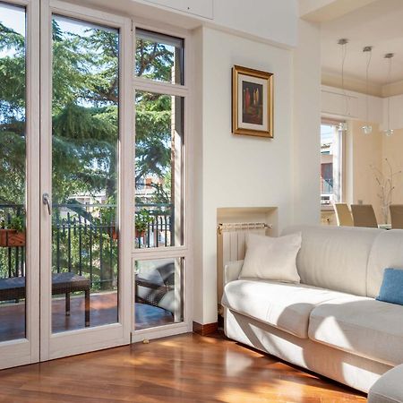 Appartamento Pine House Sorrento Esterno foto