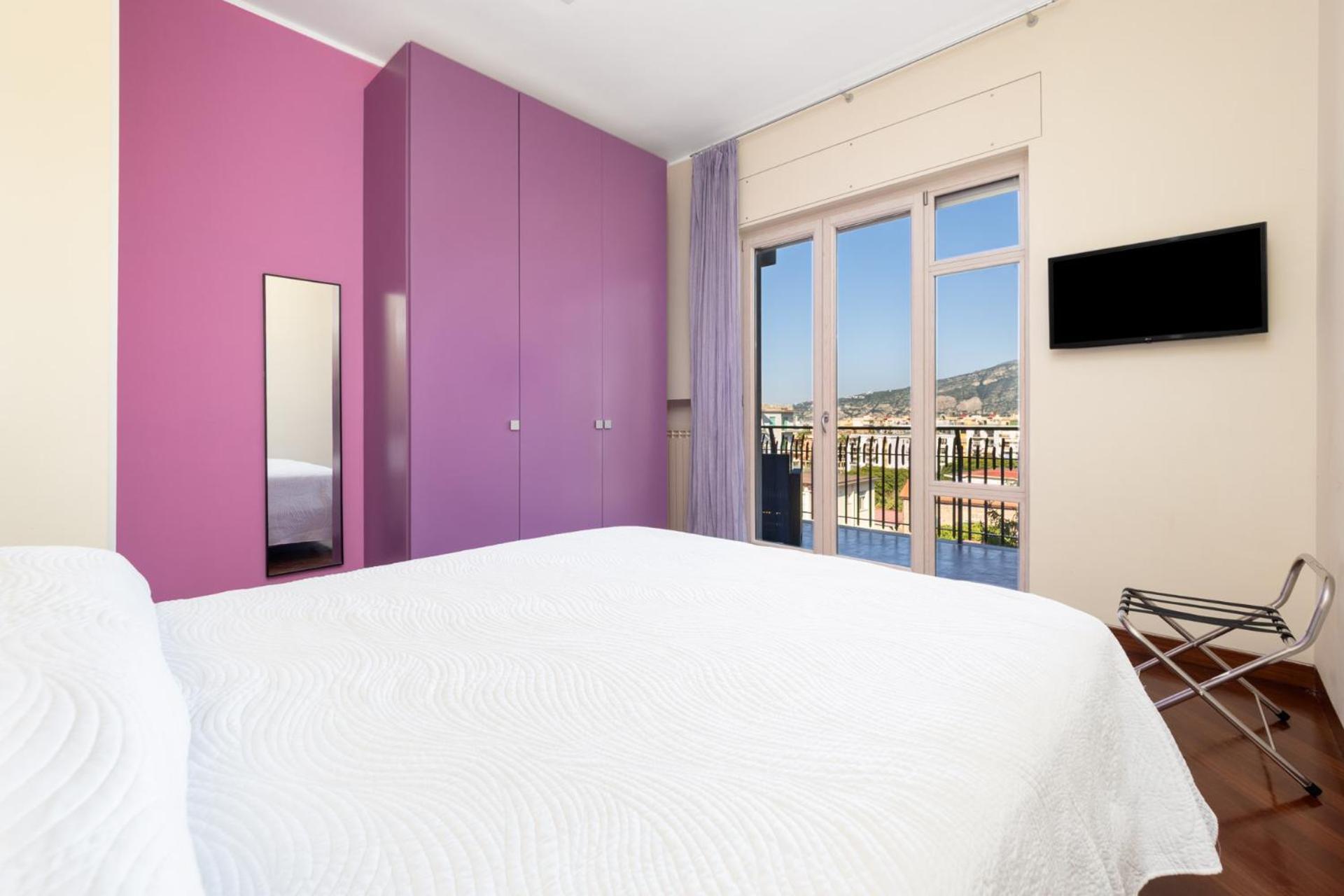 Appartamento Pine House Sorrento Esterno foto
