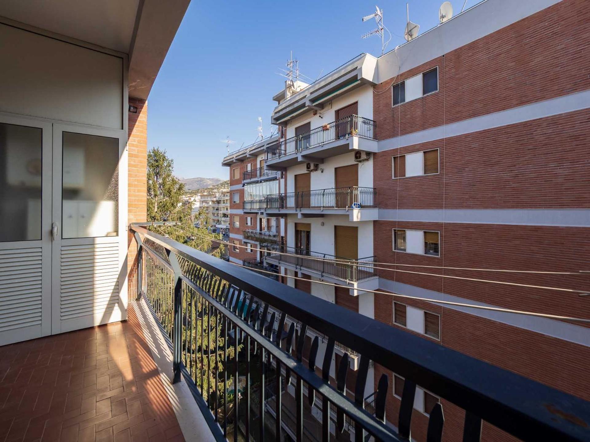 Appartamento Pine House Sorrento Esterno foto