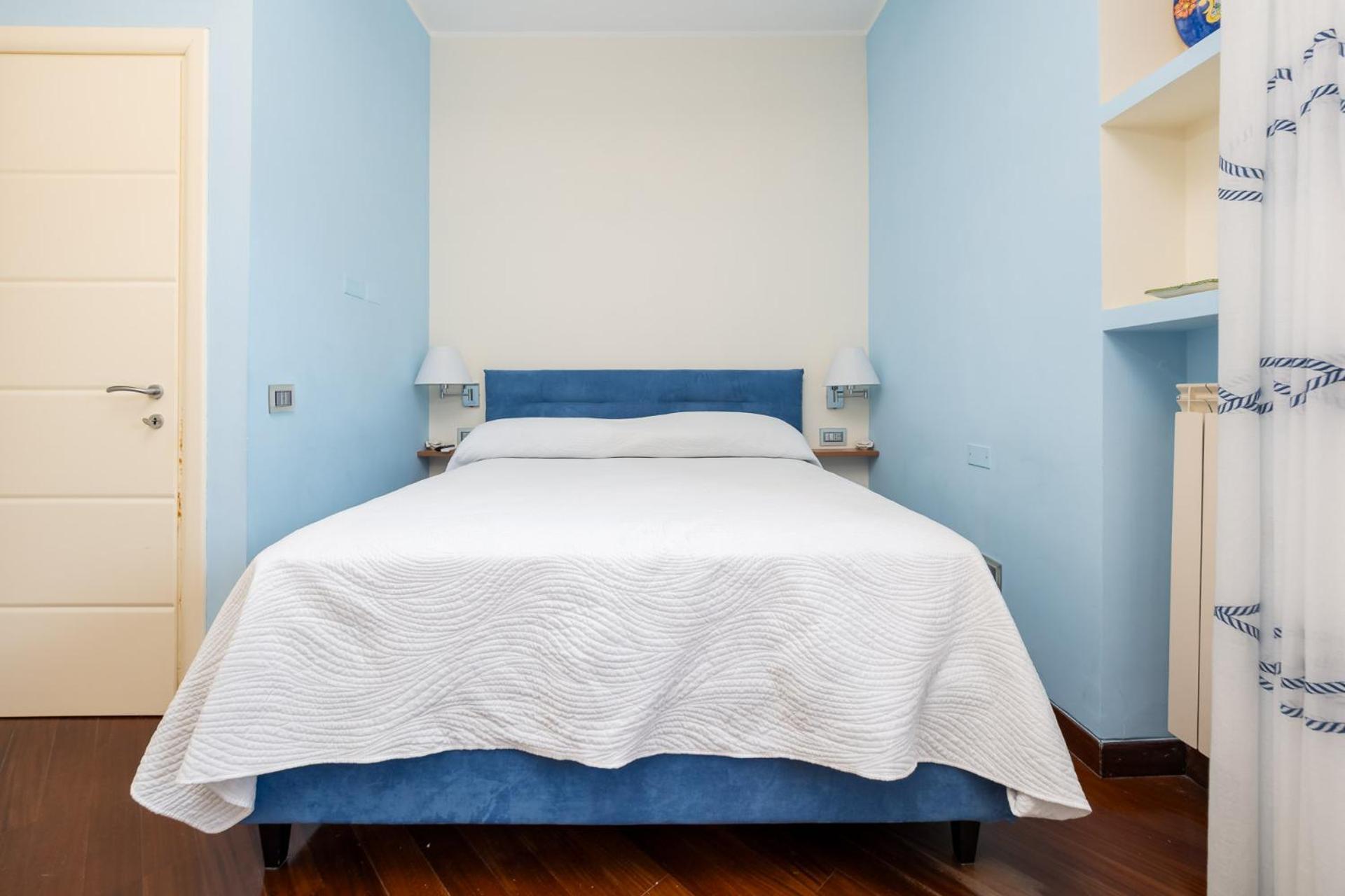 Appartamento Pine House Sorrento Esterno foto