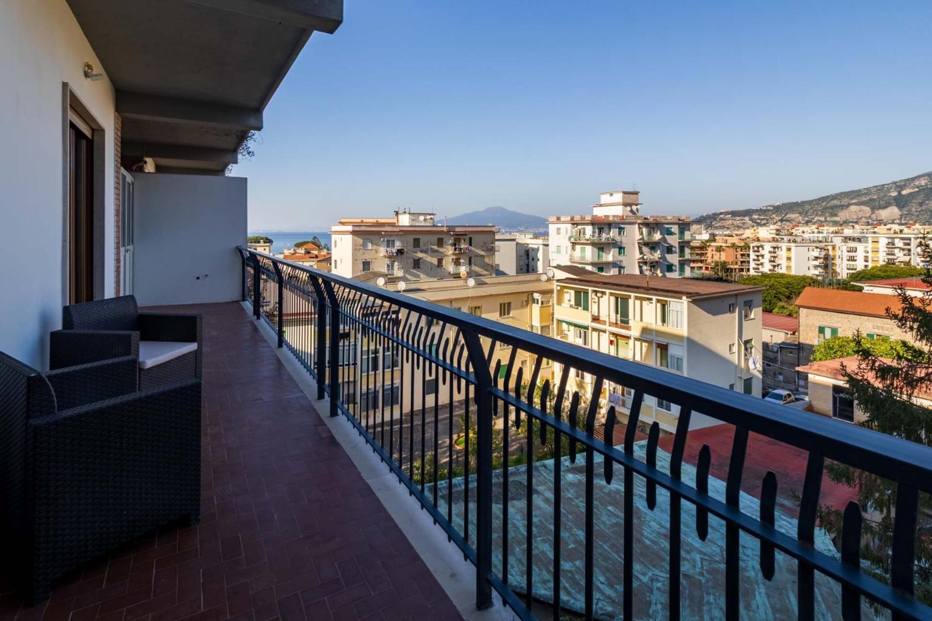 Appartamento Pine House Sorrento Esterno foto
