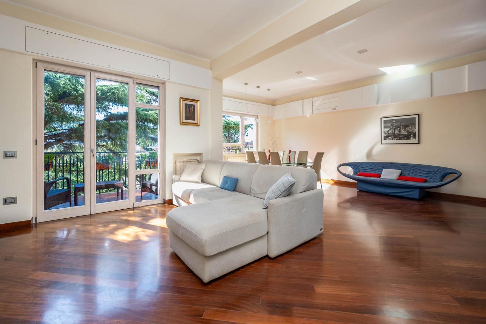 Appartamento Pine House Sorrento Esterno foto