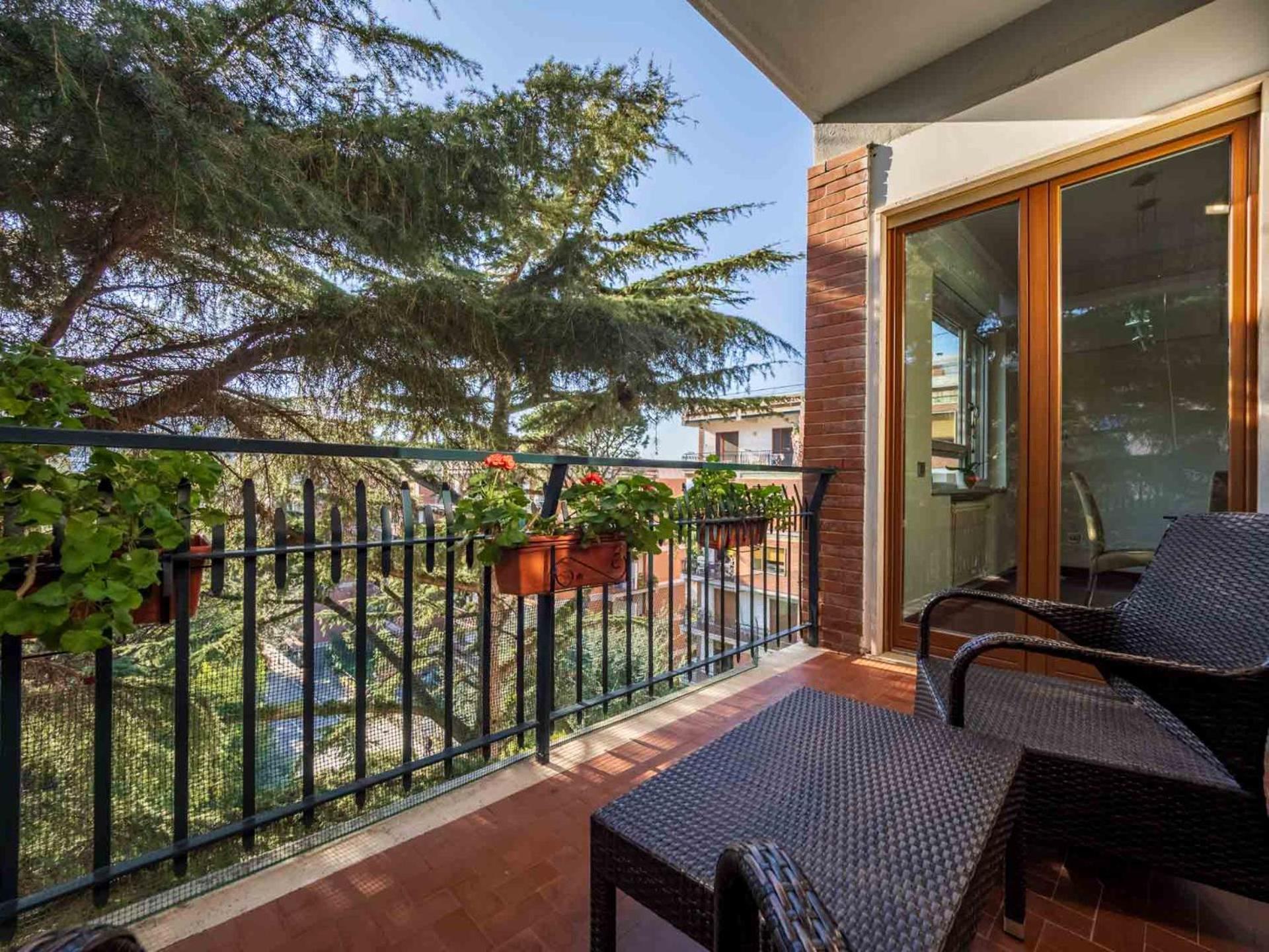 Appartamento Pine House Sorrento Esterno foto